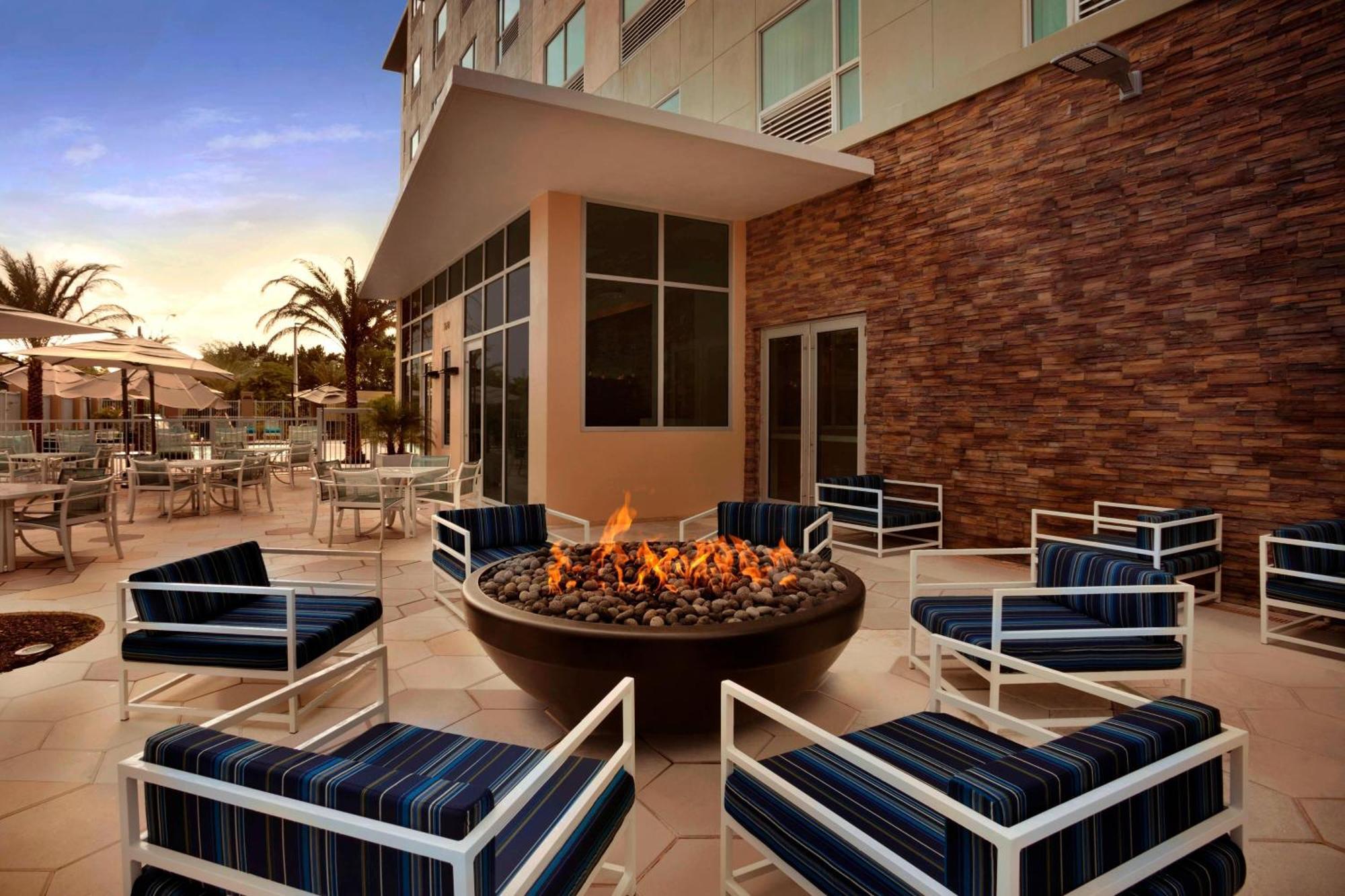 Four Points By Sheraton Miami Airport Дорел Экстерьер фото